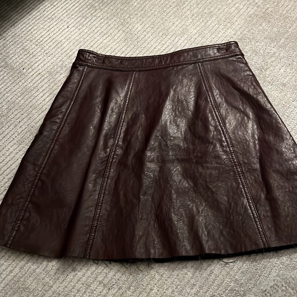 Blank NYC Faux Leather Skirt - Picture 3 of 4